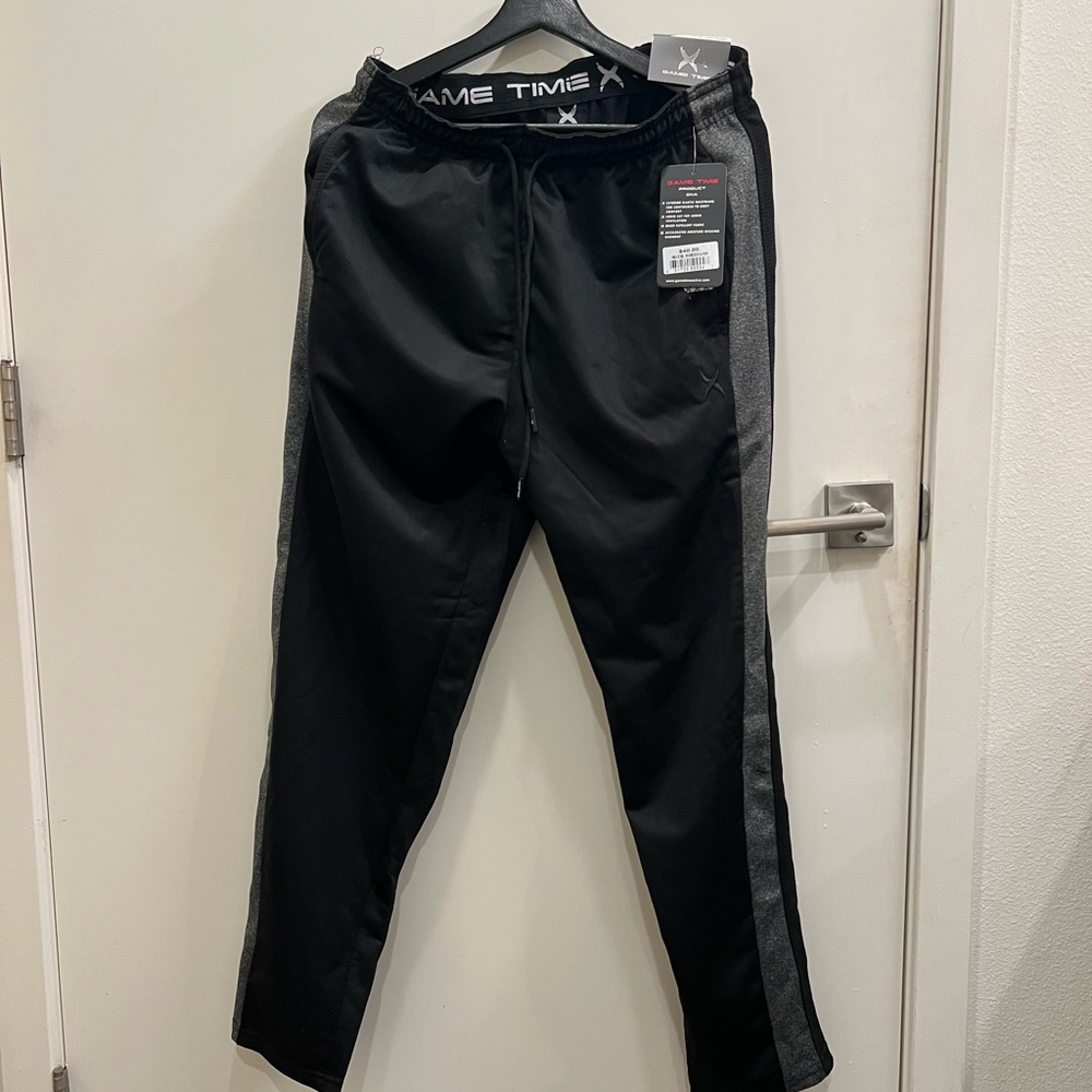 Game Time men's black and gray athletic jogger sweatpants size M